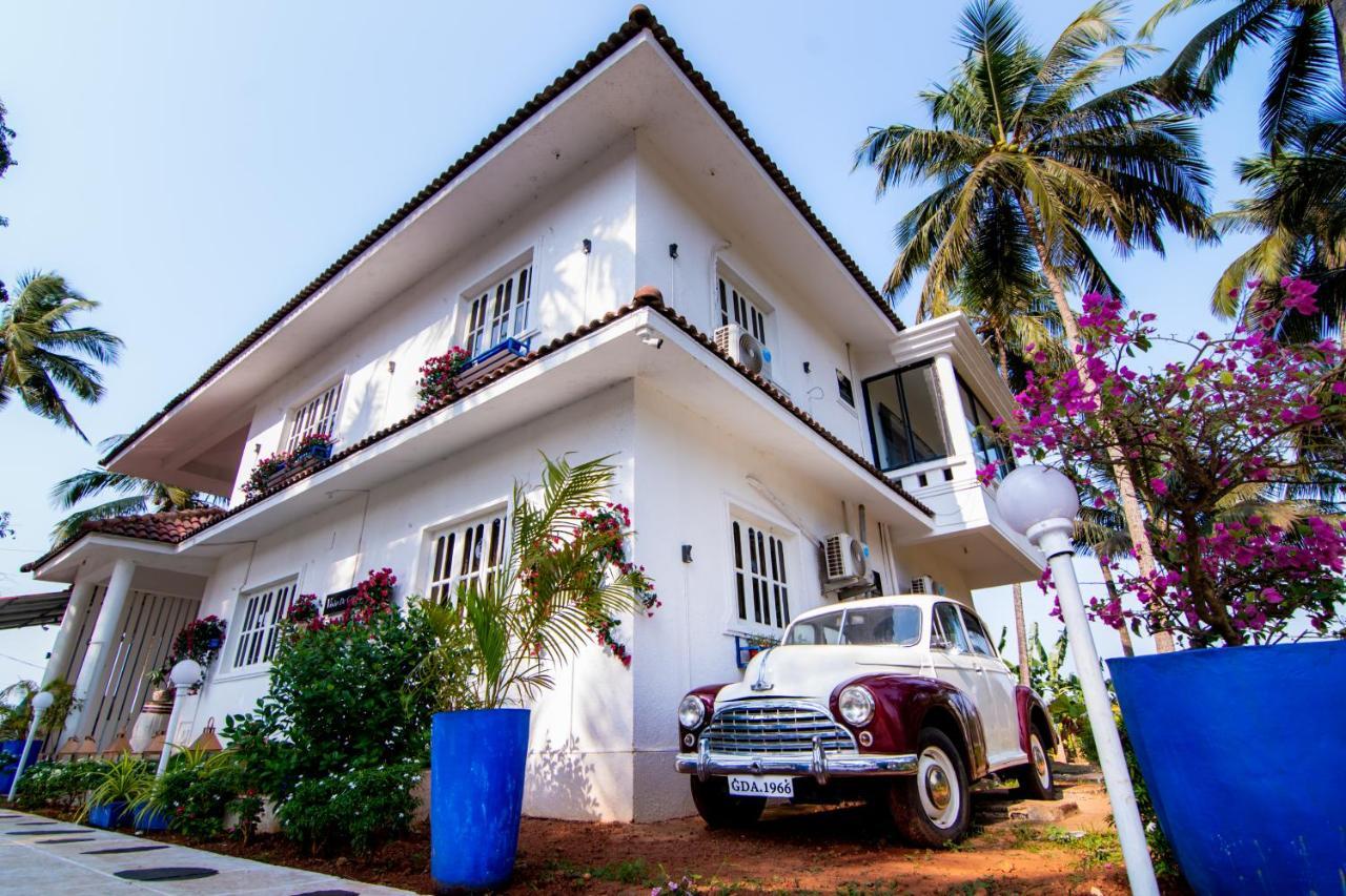 White House In Goa, Truly Amazing Experience Bed & Breakfast Saligao Exterior photo