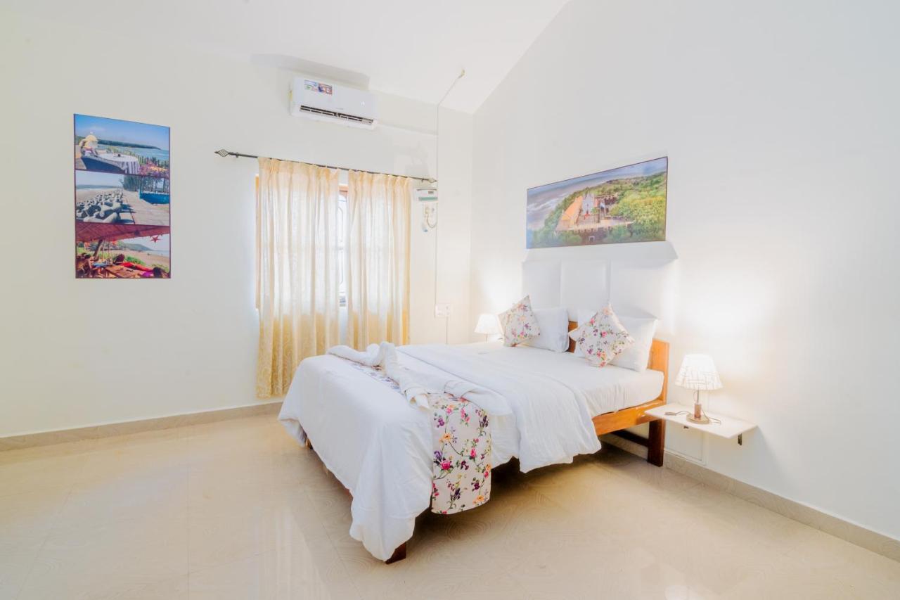 White House In Goa, Truly Amazing Experience Bed & Breakfast Saligao Exterior photo